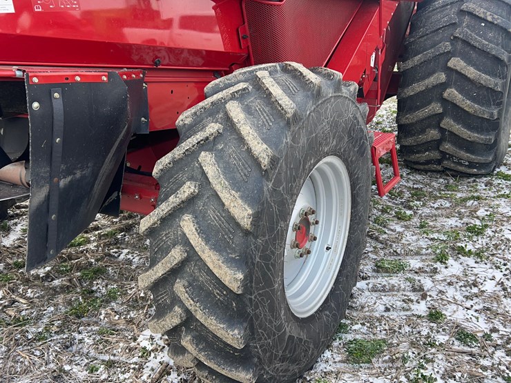 2008-case-ih-2577-image-26