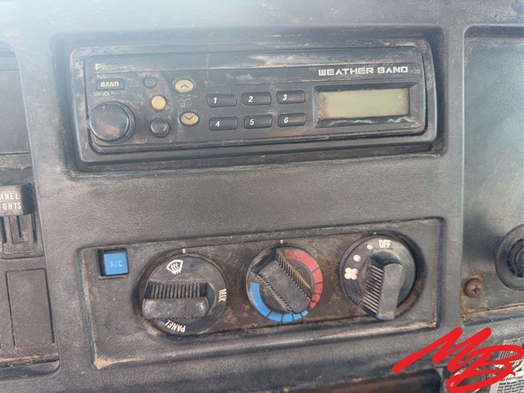 2000-international-4900-image-33