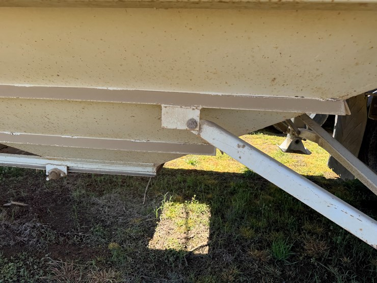 #42454-•-2016-construction-trailer-specialists-40'-steel-hopper-bottom-trailer-vin:-5tu124027gs000544-image-33