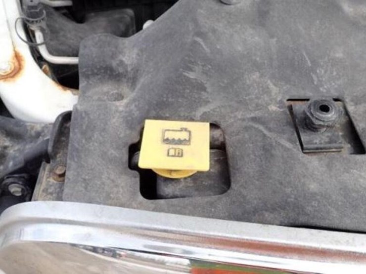 2013-ram-1500-slt-image-39