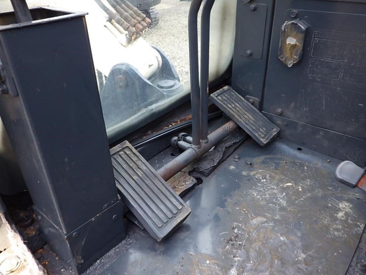 nissan-n300-image-33