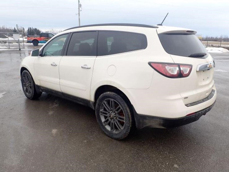 2015-chevrolet-traverse-image-7