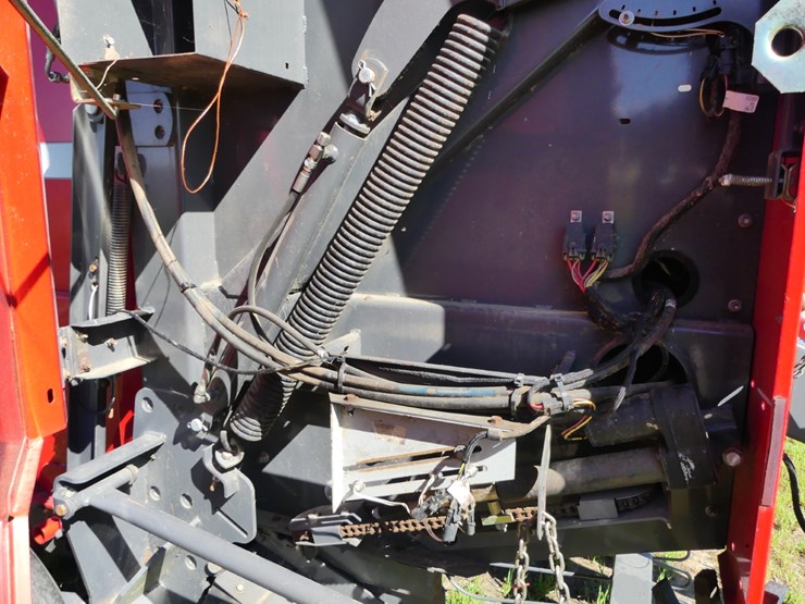 massey-ferguson-1745-image-12