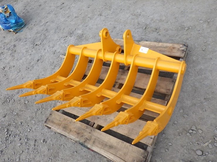 caterpillar-307-image-1