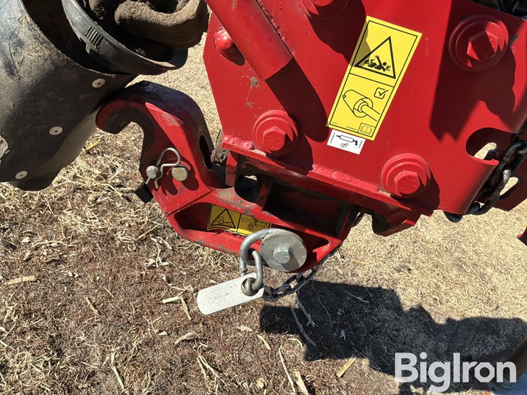 2020-case-ih-dc133-image-12