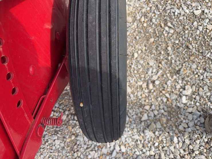 international-baler-image-10