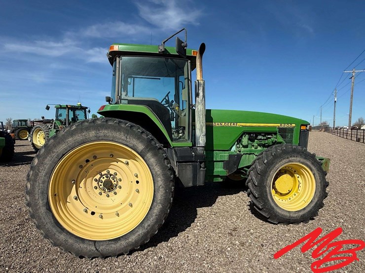 1995-john-deere-8200-image-4