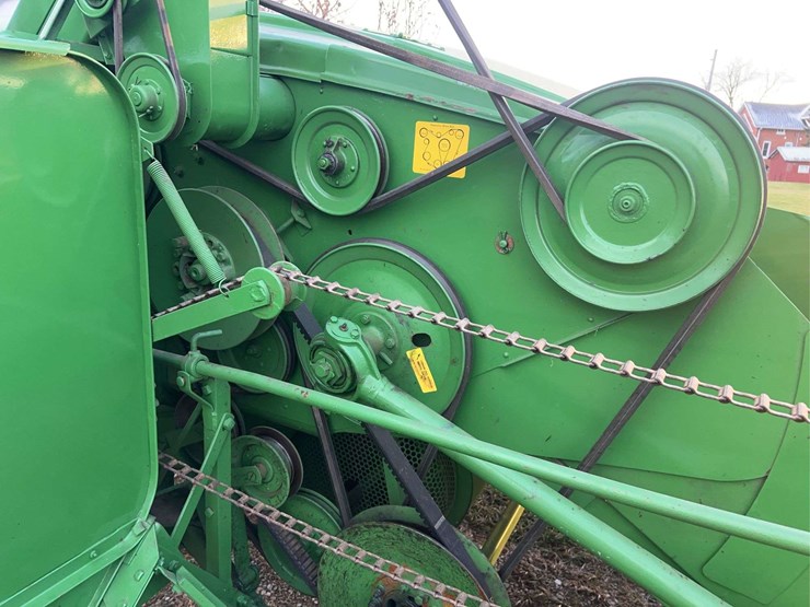 john-deere-no.-12a-pull-type-combine-image-20