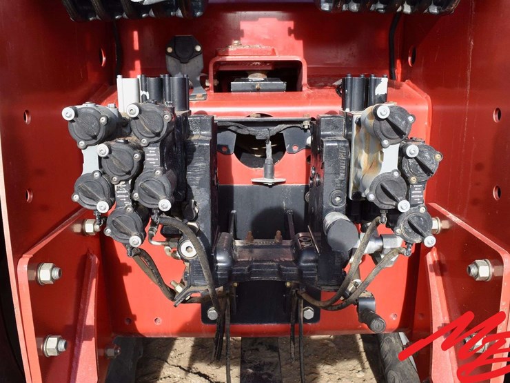 2009-case-ih-steiger-335-image-10
