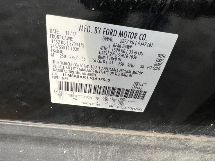 2016-ford-explorer-image-23