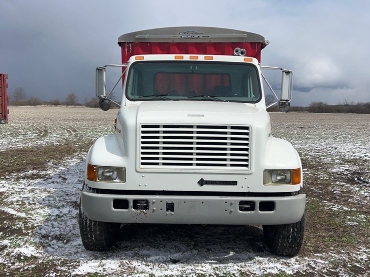 1999-international-4900-image-2