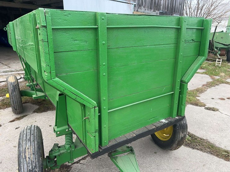 john-deere-flare-box-and-running-gear-image-13