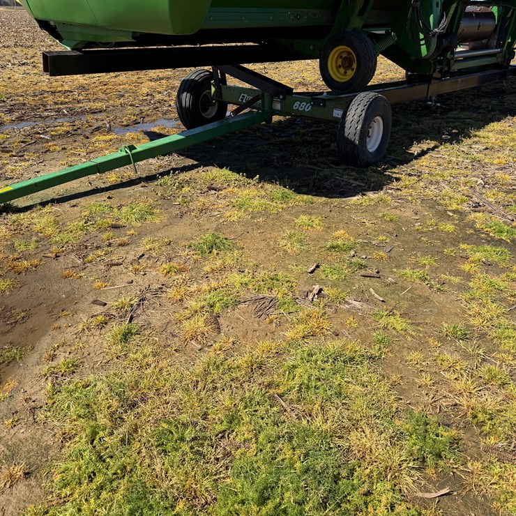 #42461 • EZ Trailer 680 30' Header Trailer