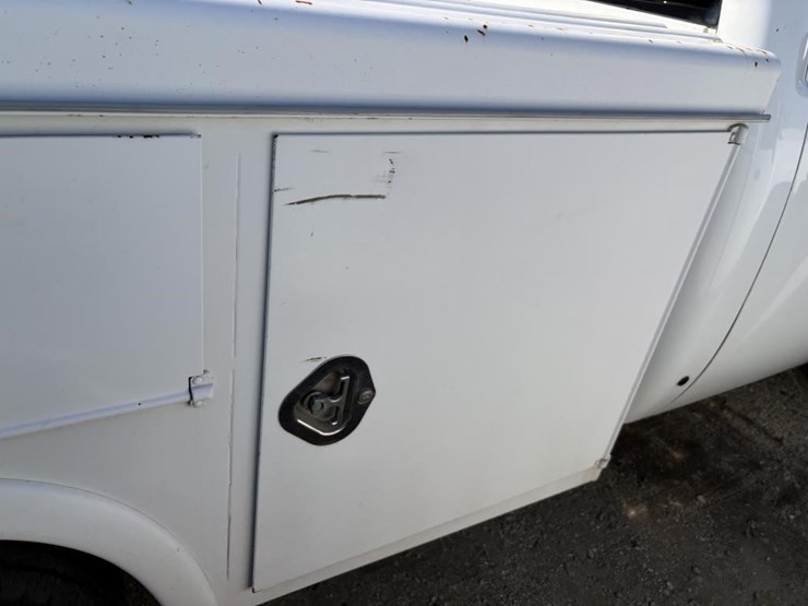 2012-chevrolet-2500-image-28