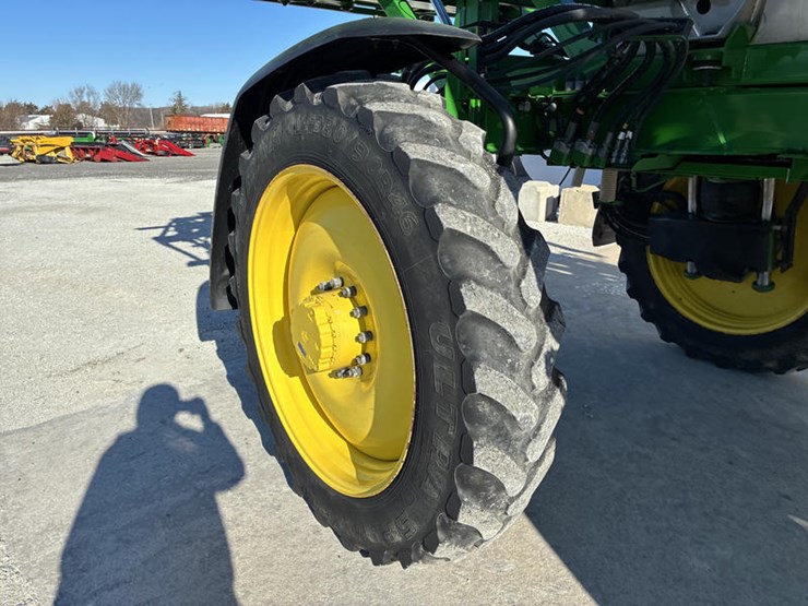 2022-john-deere-410r-image-60