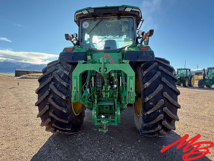 2020-john-deere-8r-250-image-7