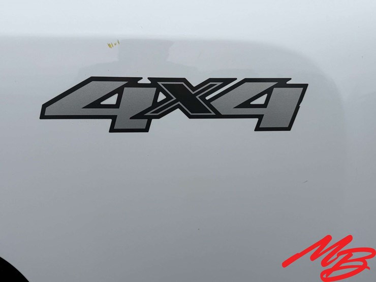 2014-chevrolet-2500-image-21