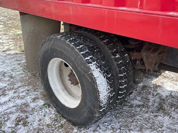 1999-international-4900-image-26