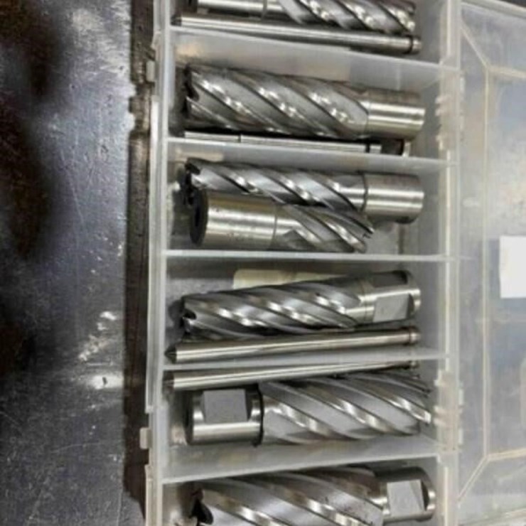 ASSORT. OF ANNULAR MAG DRILL BITS