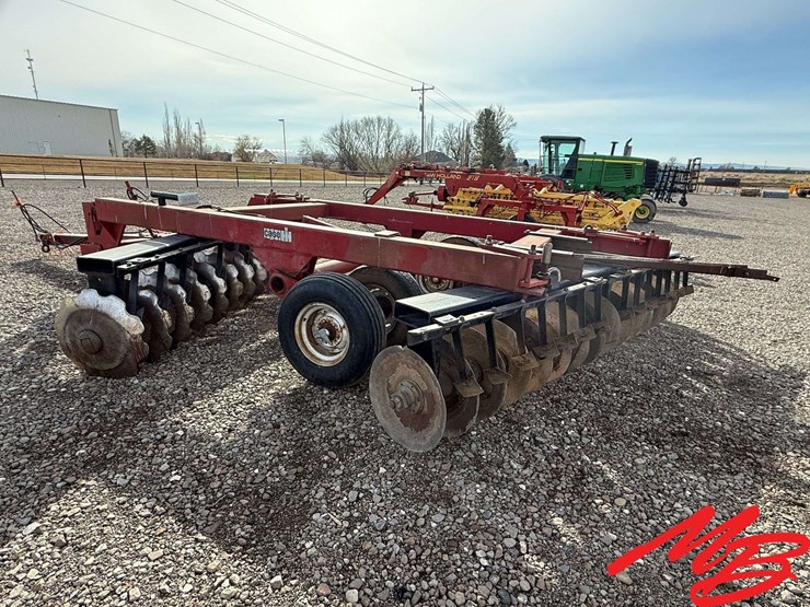 case-ih-770-image-4