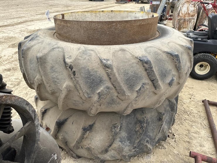 john-deere-4430-image-2