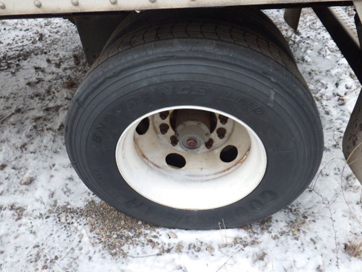 2018-strick-van-image-9