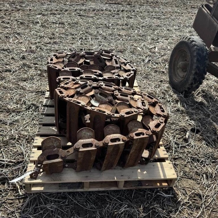 Loegering Skidsteer Tracks - OFF SITE