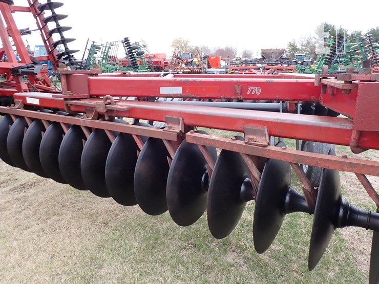 case-ih-770-image-6