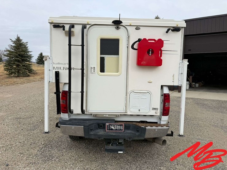 2014-chevrolet-silverado-2500-image-14