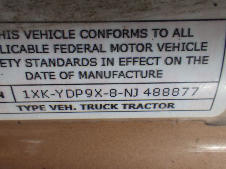 2022-kenworth-t680-image-21