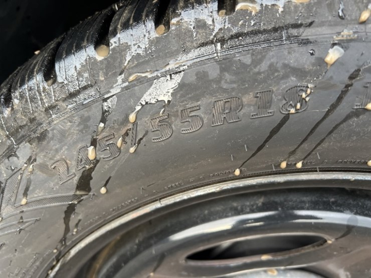 2016-ford-explorer-image-10