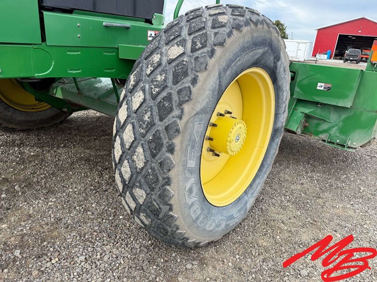 2011-john-deere-r450-image-8