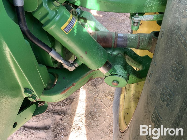 2013-john-deere-8310r-image-12