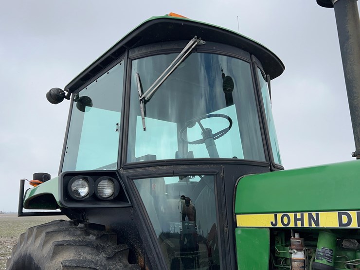 1983-john-deere-4450-image-12