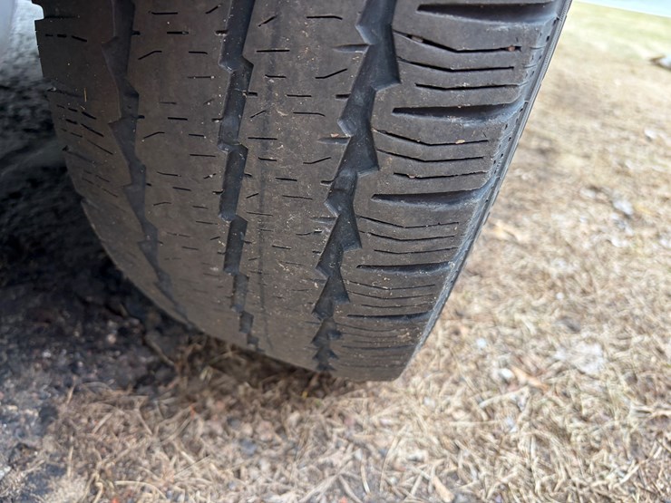 2015-ford-transit-image-46