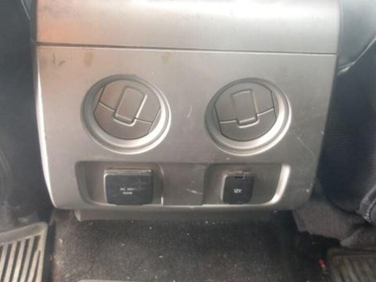 2014-ford-f150-image-27