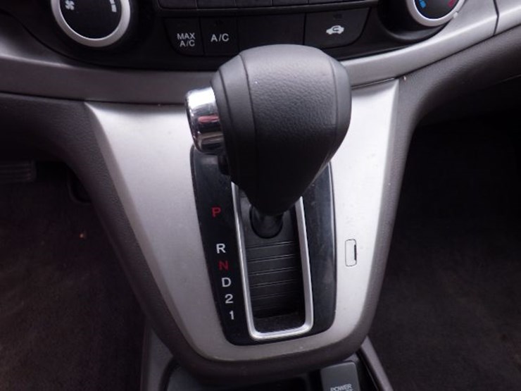 2014-honda-crv-image-12