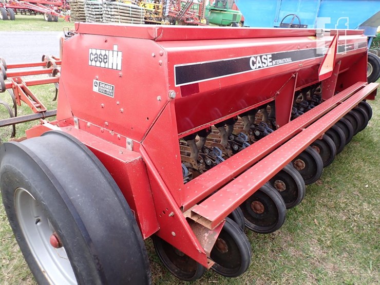 case-ih-5100-image-8