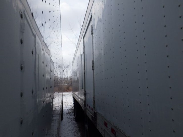 2011-great-dane-van-image-5