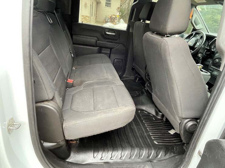 2020-chevrolet-2500hd-image-48