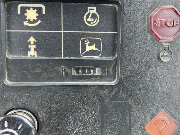 1983-john-deere-4450-image-41