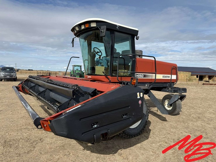 hesston-8450-image-3
