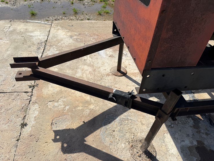 case-ih-4390t-image-11