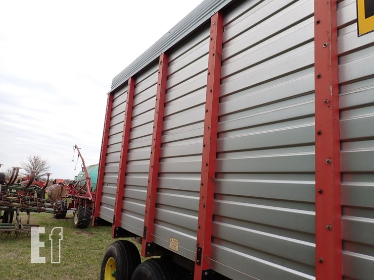 john-deere-1275-image-5