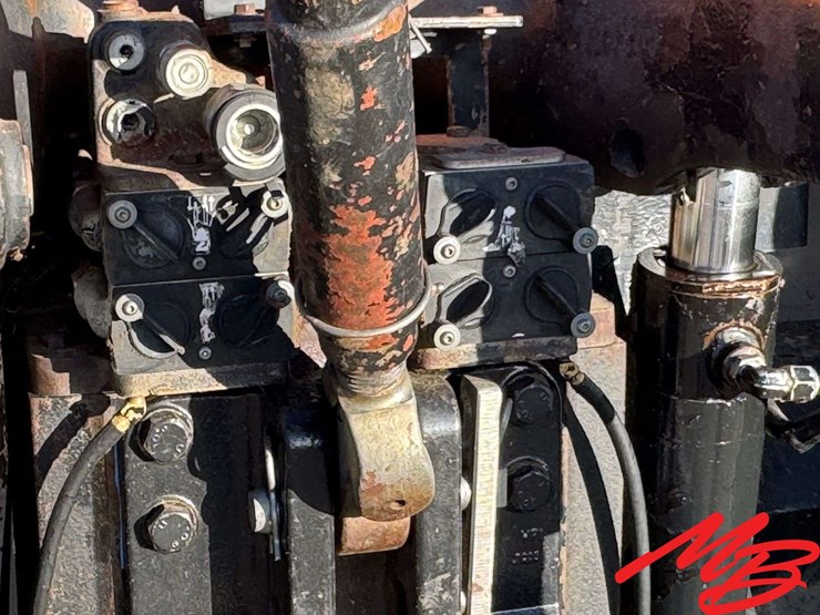 case-ih-255-image-13