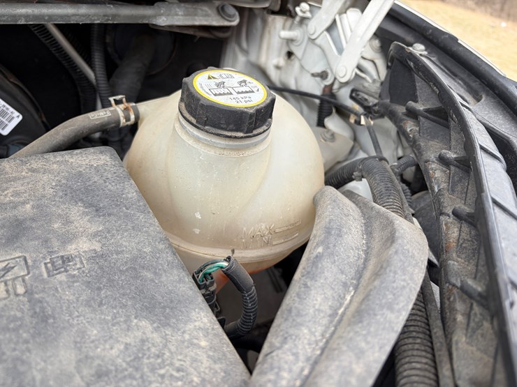 2015-ford-transit-image-56