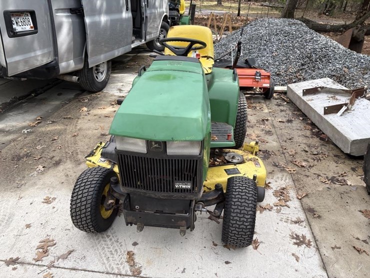 john-deere-la-image-2