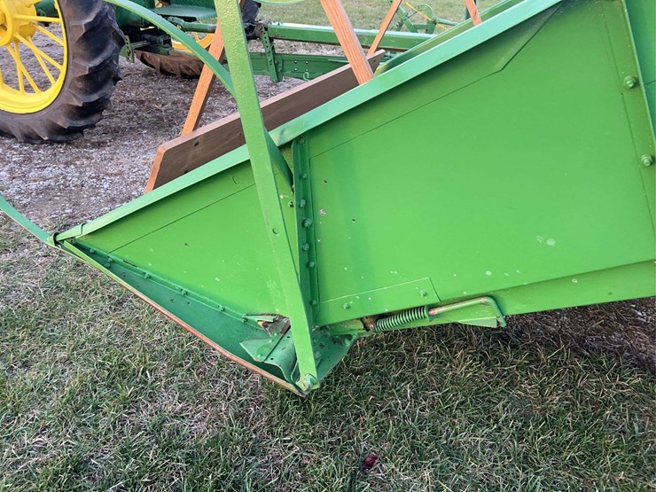 john-deere-no.-12a-pull-type-combine-image-60