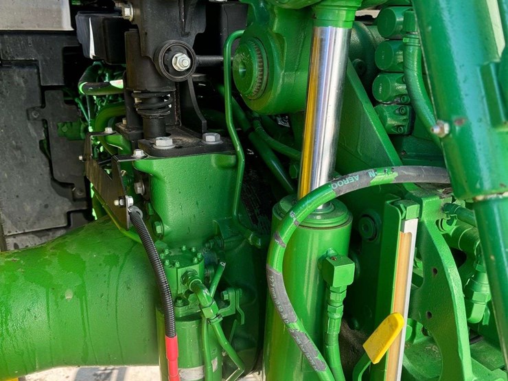 2021-john-deere-7r-350-image-14