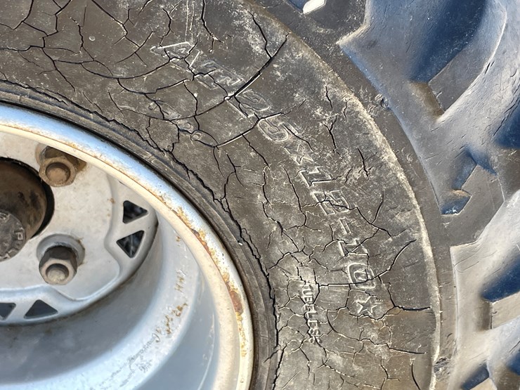 #2293-•-polaris-400-4-wheeler-image-28